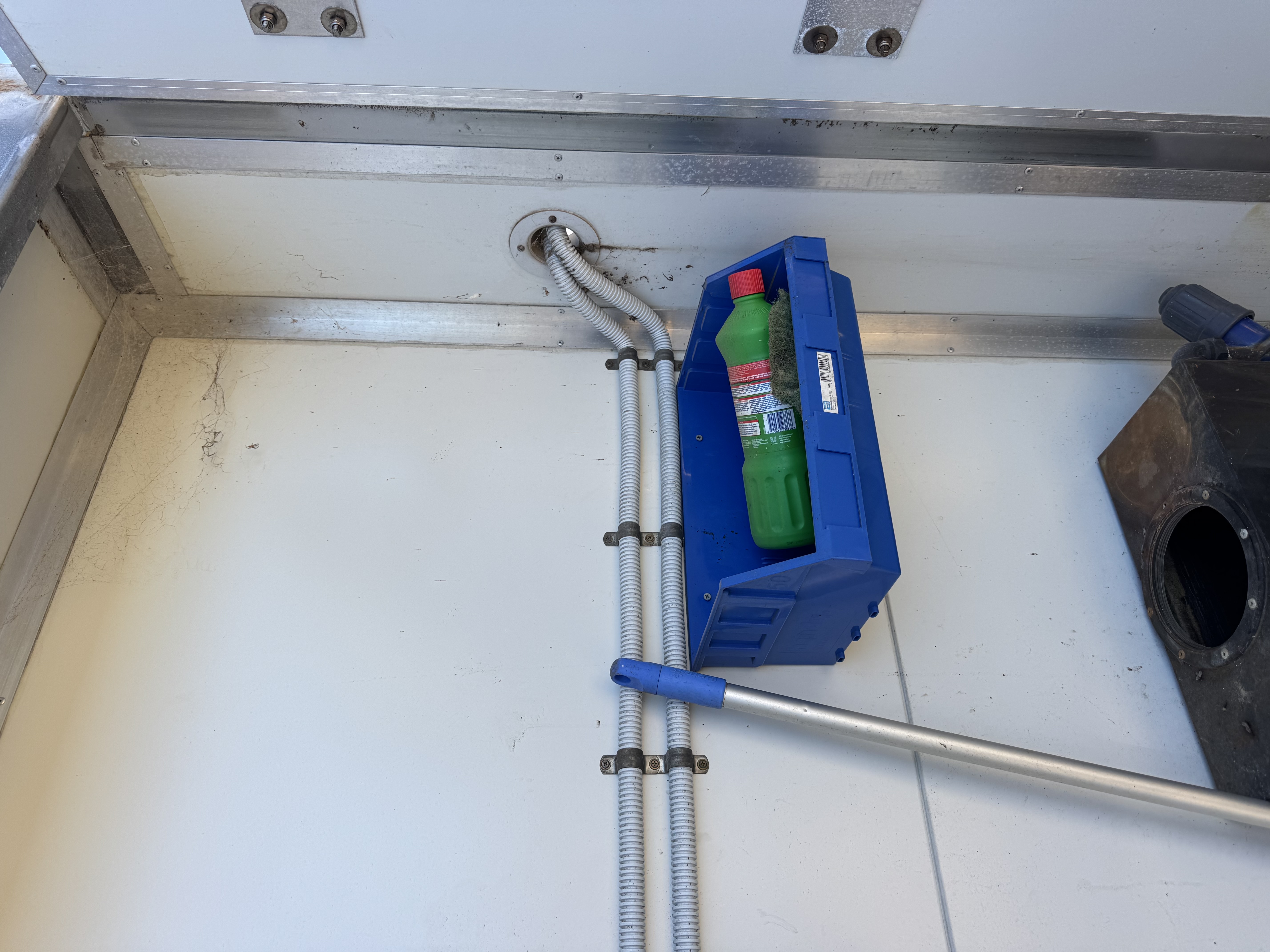 Fodder Solutions FS-900 Commercial Hydroponic Fodder System